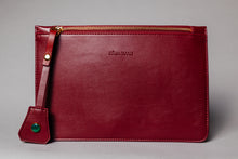 Load image into Gallery viewer, Laura Clutch in Bordeaux
